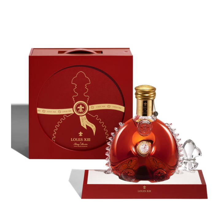 End-Of-Year Limited Edition coffret LOUIS XIII Cognac - Official End-Of-Year Limited Edition coffret LOUIS XIII Cognac - Official