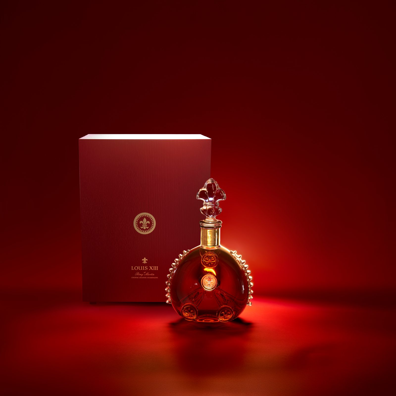 LOUIS XIII The Jeroboam 3L - Iconic Collection - Official Website LOUIS XIII The Jeroboam 3L - Iconic Collection - Official Website